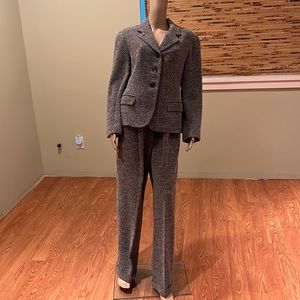 Holt Renfrew Studio Vintage Italian Wool Blend Pant And Blazer Set Size 8-10